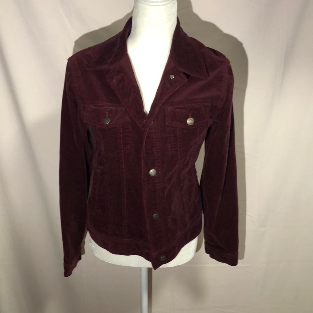 North crest Red corduroy jacket